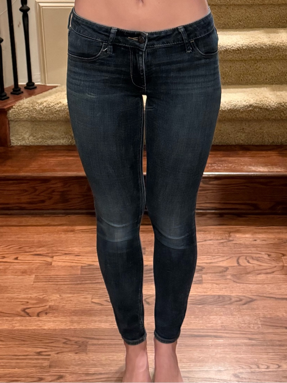 Abercrombie & Fitch Low Rise Skinny Jeans - Dark Wash